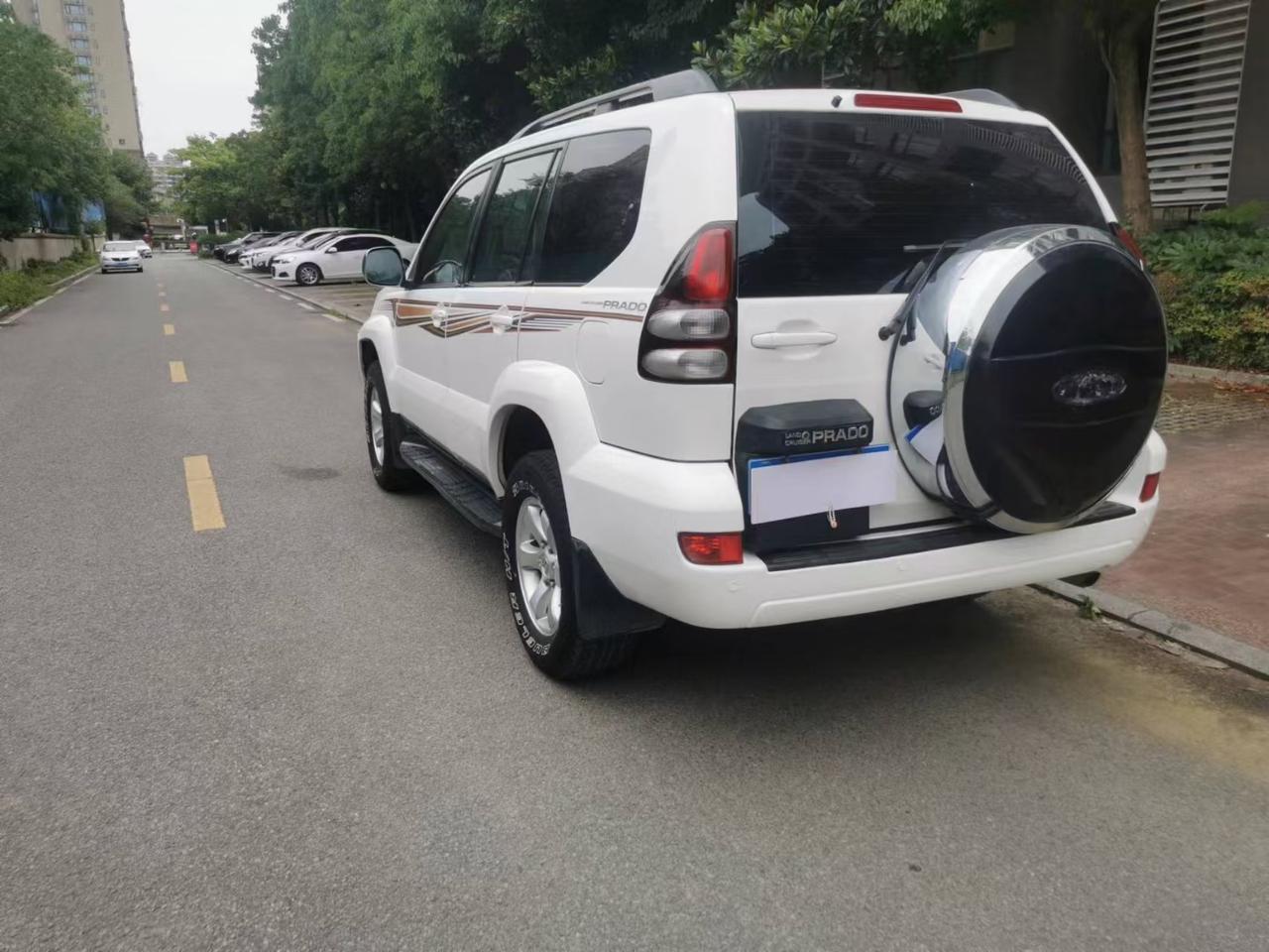 09年霸道2700 原版车况 报价不高 感兴趣的朋友来议价吧