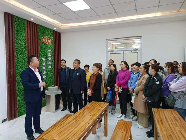 五一聚焦」聊城市民及忠实消费者到金水城参观考察（图15）