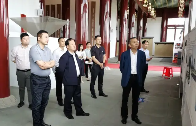 ​市领导考察万楼片区发展情况，在这些方面寄予厚望