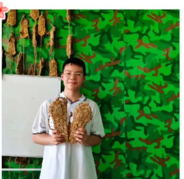 忆往昔 感今朝 向未来——湘潭市第二中学传承红色文化之旅