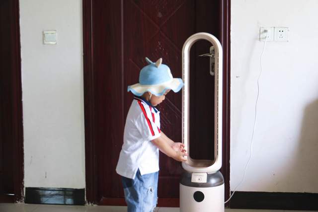 享受清凉一夏：与传统风扇相比大宇无叶风扇好在哪里