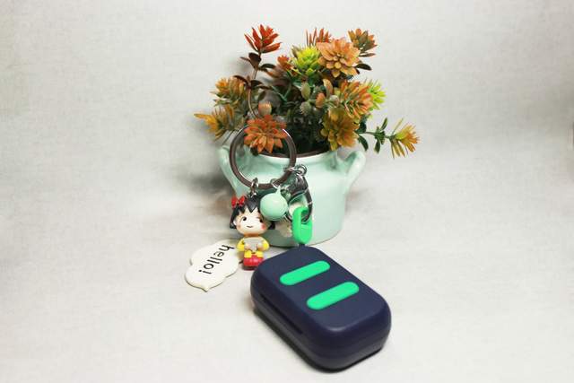 要音质更要个性，骷髅头Skullcandy Dime迷你豆满足你的不一样