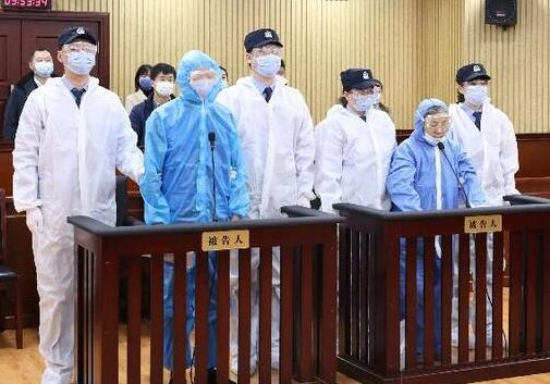 晚报|美日演练猎杀中国潜艇 曲婉婷母亲一审判无期