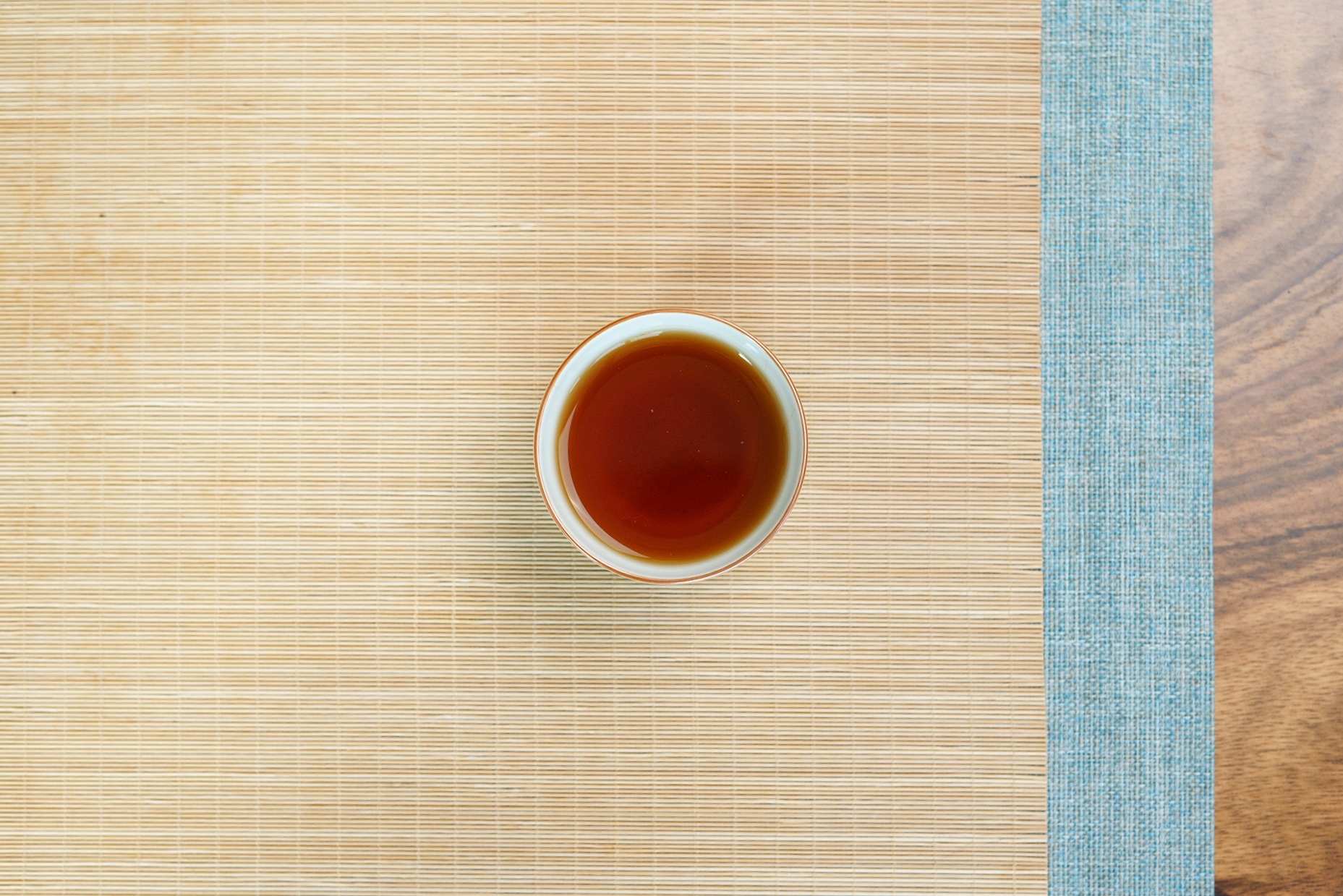小喜年：为什么熟普的茶汤表面会飘着一层油油的物质？