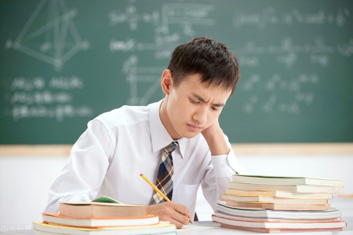 初三尖子生居家学习的十二时辰揭秘初三尖子生居家学习的十二时辰