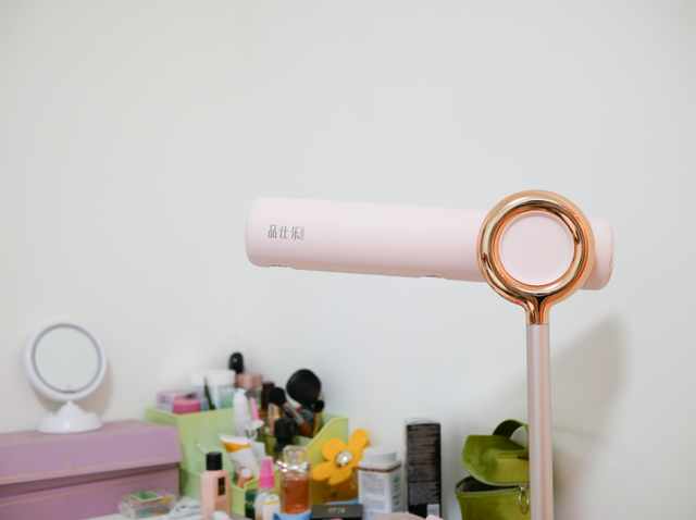 女神必备的神仙单品！品仕乐立式吹风机为什么现在才出现？