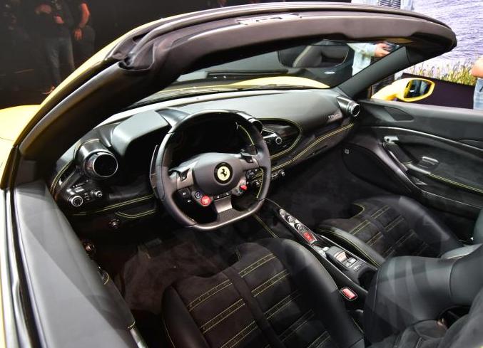 跑车那些事#法拉利最强敞篷车f8 spider发布,3.