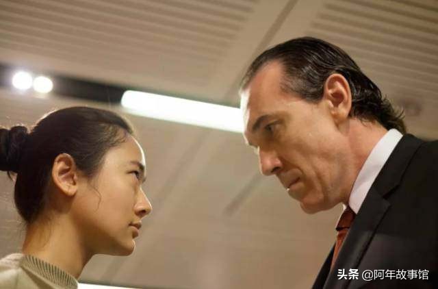 学霸作弊 月入千万