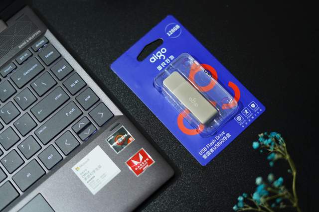 首款搭载40nm制程的“中国芯”闪存盘 aigo U330U盘成就一代经典