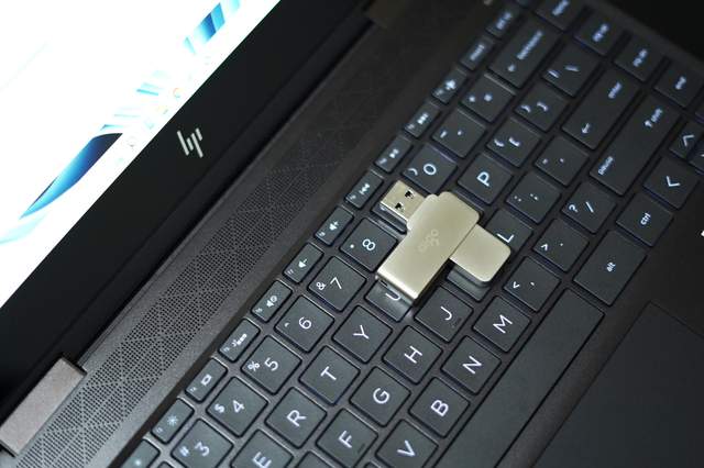 首款搭载40nm制程的“中国芯”闪存盘 aigo U330U盘成就一代经典