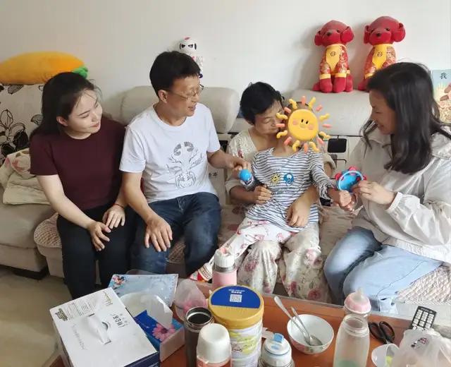 龙泉驿区航天小学校「立德树人培育核心素养」送教上门 情意融融