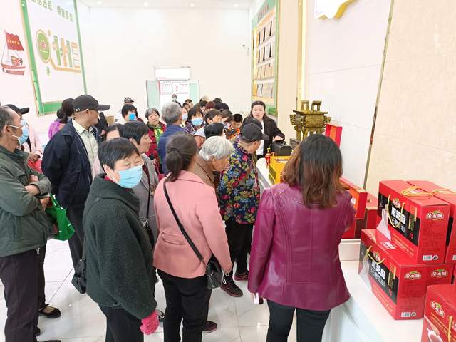 五一聚焦」聊城市民及忠实消费者到金水城参观考察（图13）