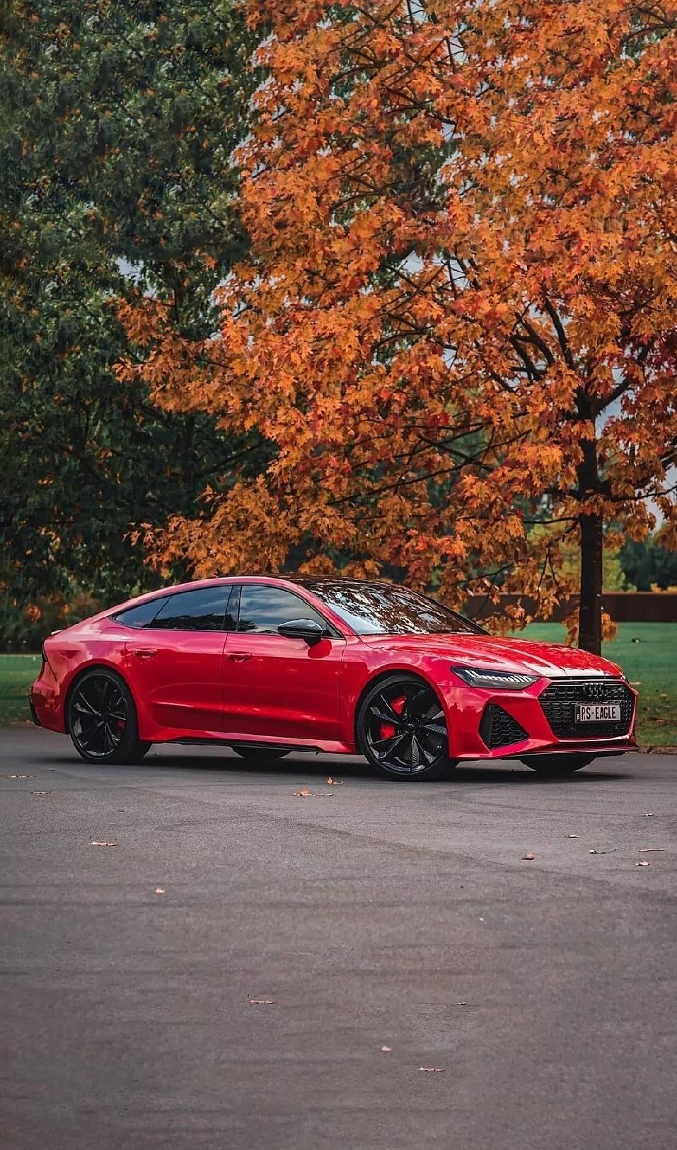 奥迪rs7西装暴徒我我非常喜欢的车看见他的灯我就爱上了他