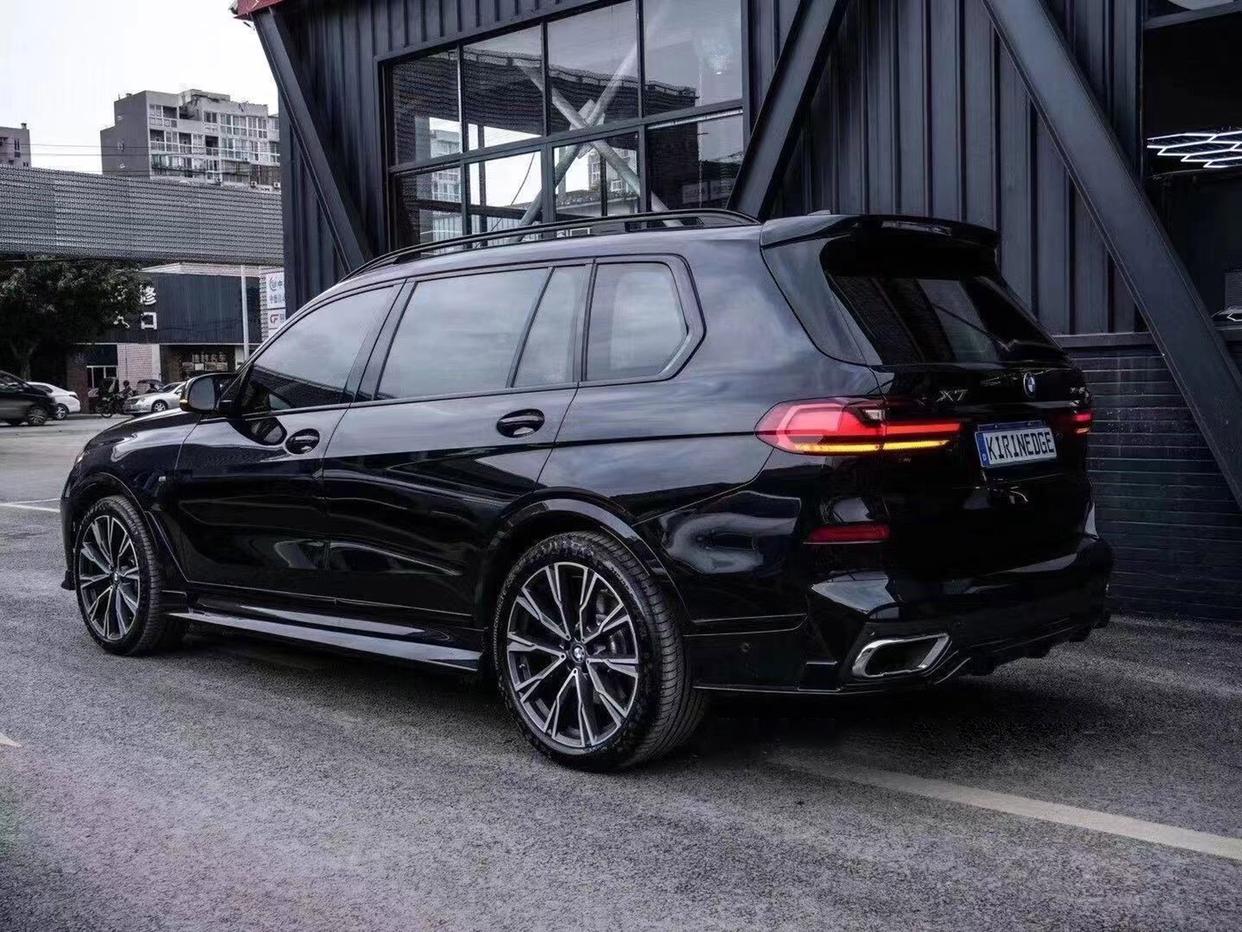 宝马x7黑武士真香