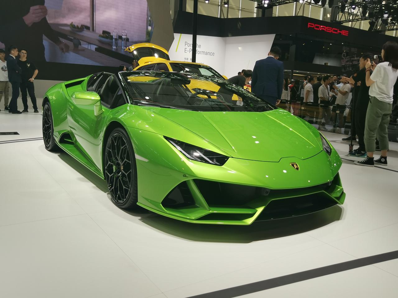 绿色小牛广州车展上兰博基尼的唯一一台超跑