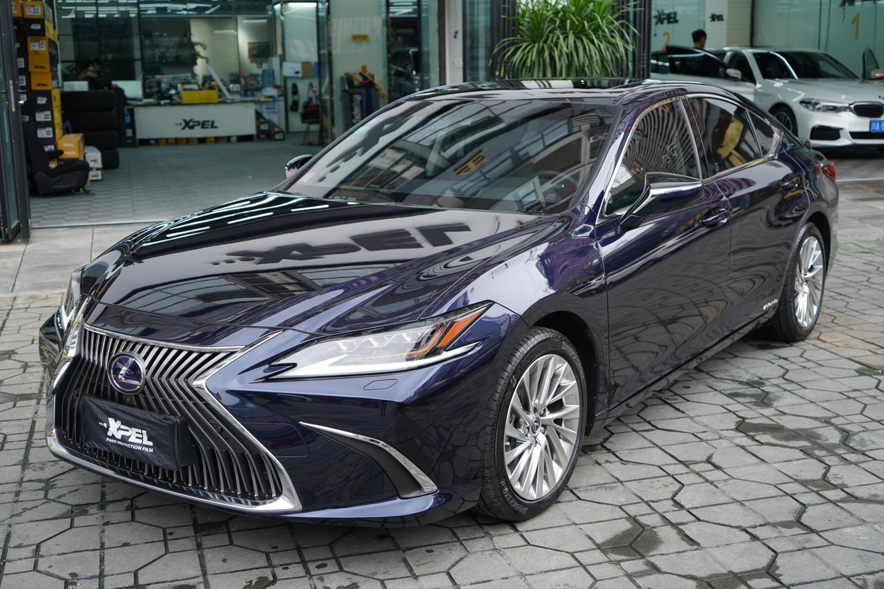 今日交车一台 雷克萨斯es300h 原车漆:宝石蓝 全车装贴