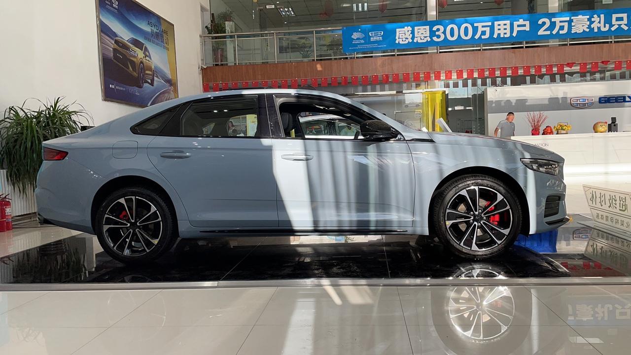 星瑞时空版的现车到店欢迎到店赏车内蒙古威风吉利4s点