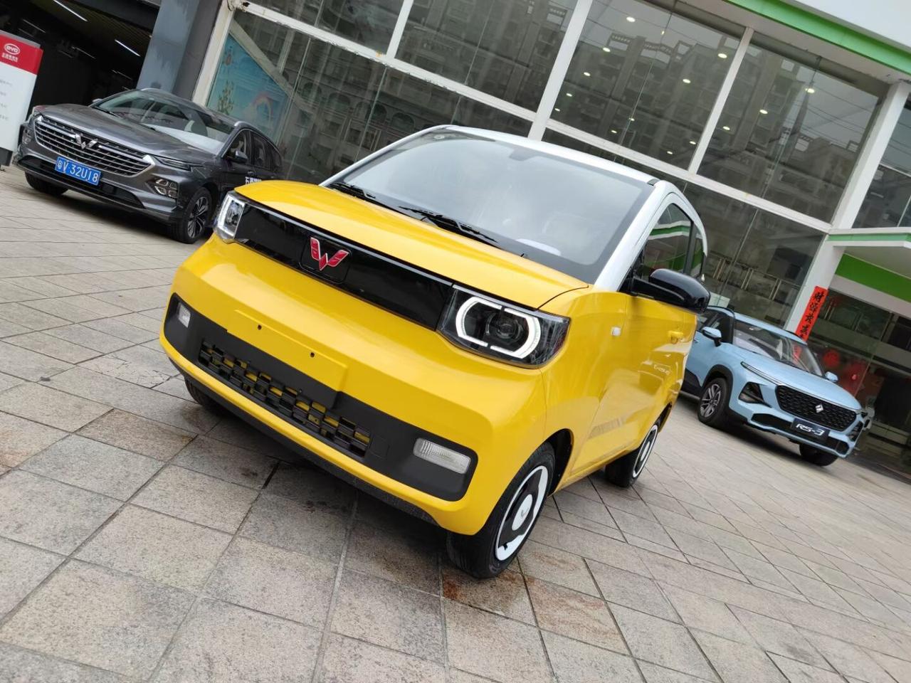 网红车宏光miniev马卡龙_五菱宏光miniev车友圈_懂车帝