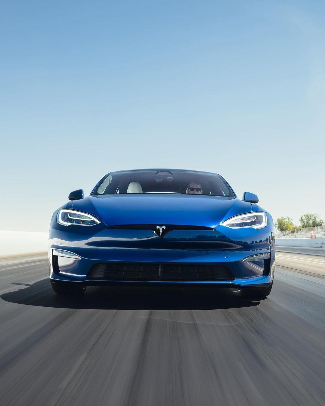 2022特斯拉模型splaid