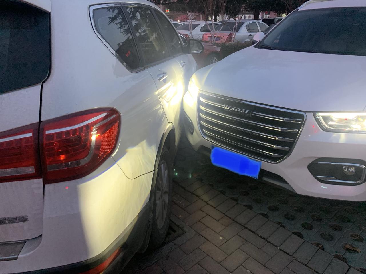 第一次被贴条,第一次被撞,第一次_哈弗h6车友圈_懂车帝