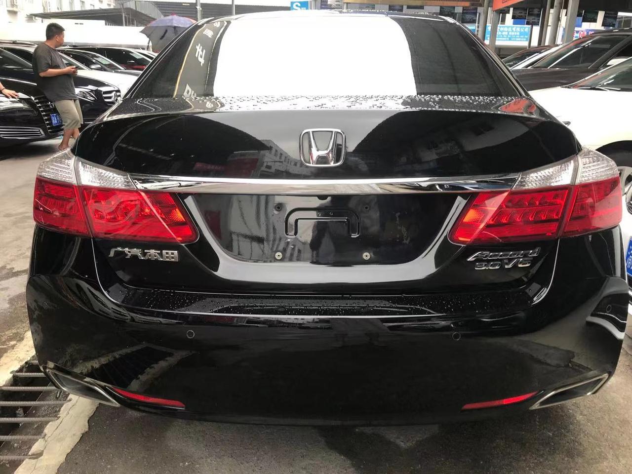 30l大v6的本田雅阁