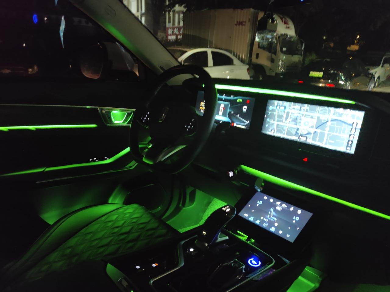 奔腾t99国内最强氛围灯改装