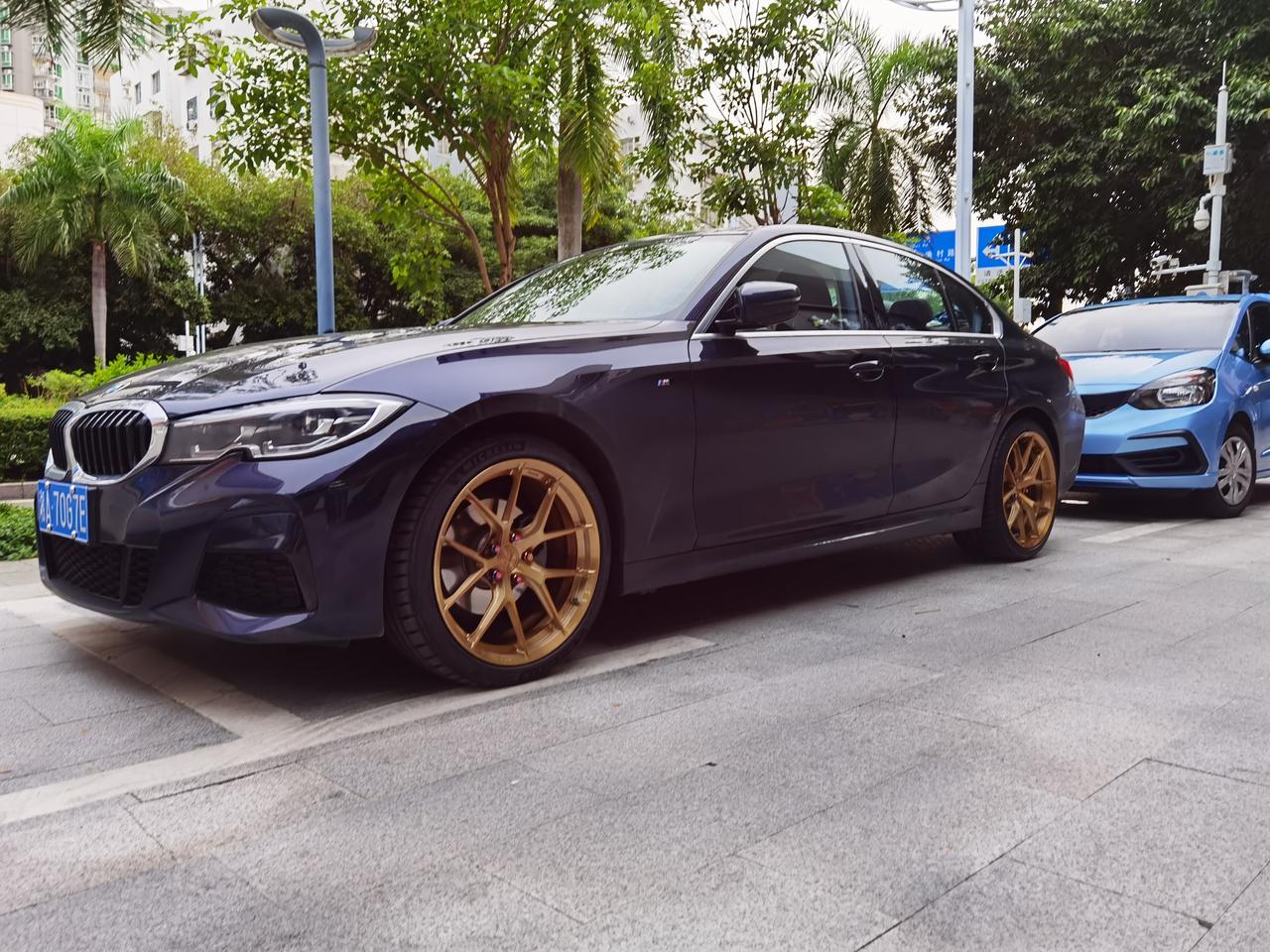 325i换19寸锻造轮毂 单只7.7kg_宝马3系车友圈_懂车帝