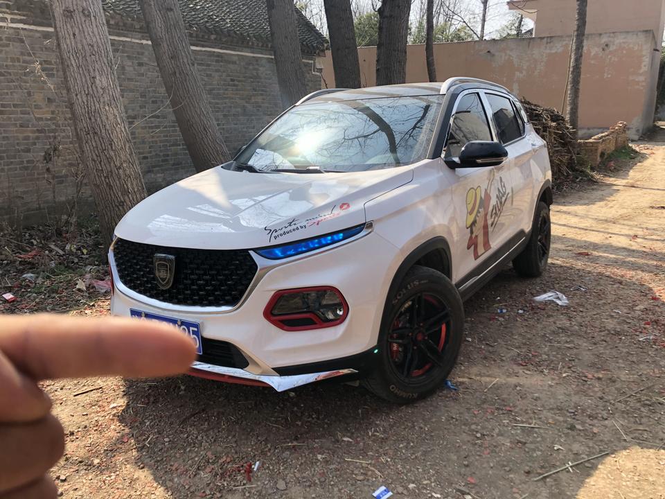 虎魄重光851200 4个轮毂,ap刹车1800,你用着开心就好.