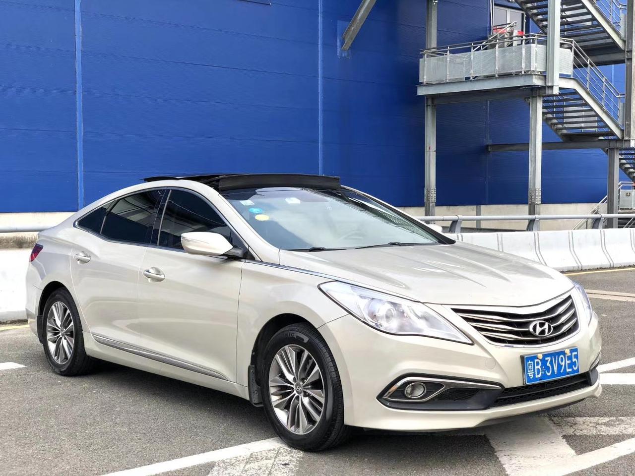 16年的11款现代雅尊,2.4豪华版9万5公里,十