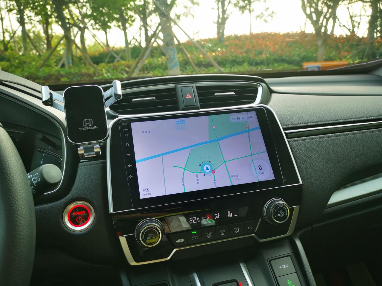 crv2021混动净速中控屏经常死机重启怎么回事已经发现几次了行驶过程