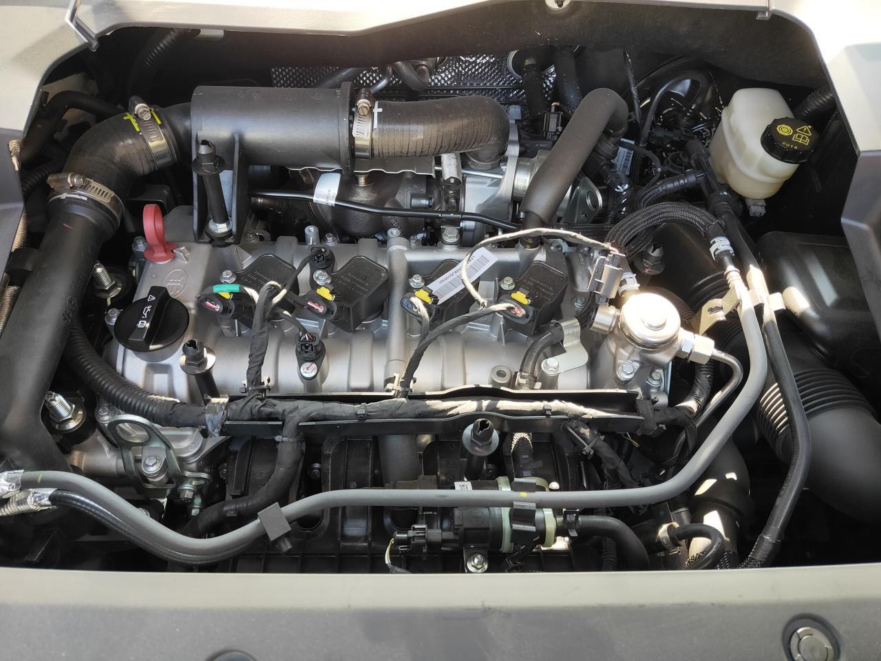 t77发动机内仓_奔腾t77车友圈_xctwzd_懂车帝