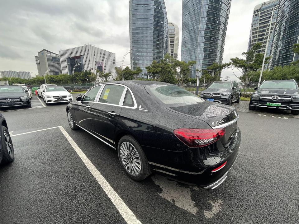 e3000l尊贵_奔驰e级车友圈_平生自缚_懂车帝