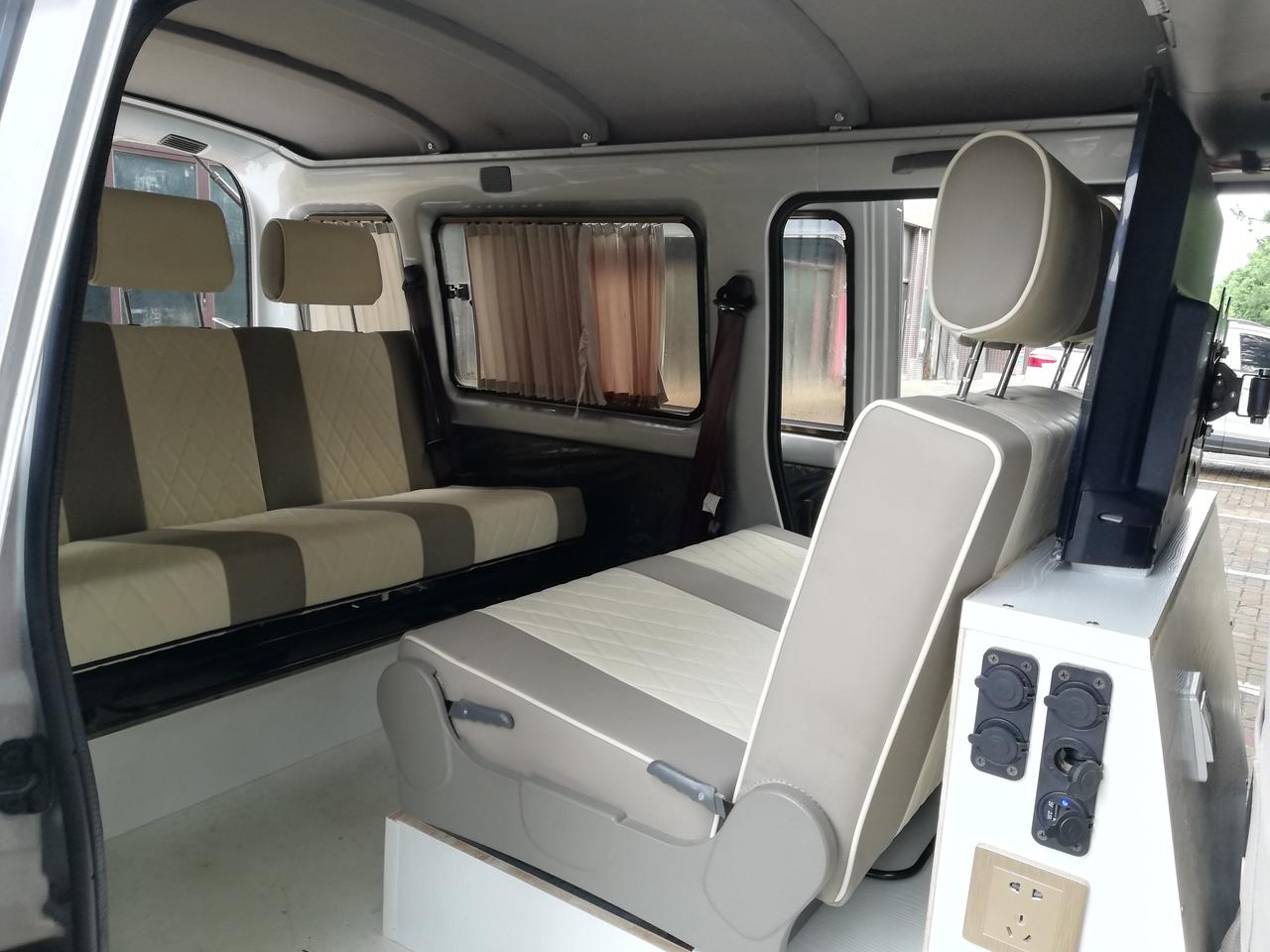 五菱床车对卡座模式变床的演示