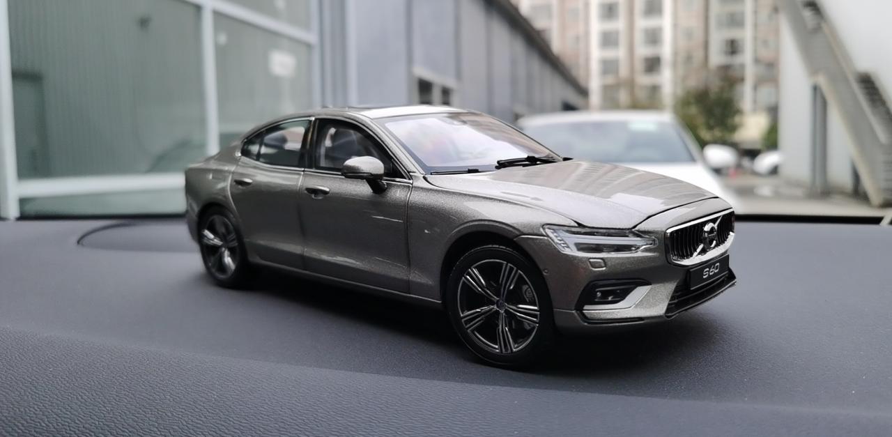 沃尔沃s60智远t4运动版用车1月分享