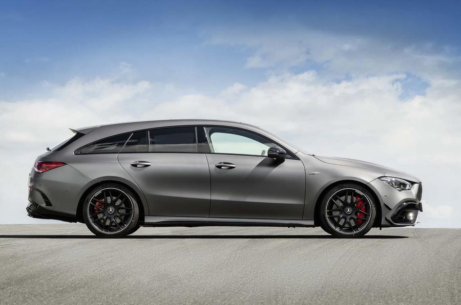 全新amg cla 45猎装版海外上市,起价￡53,370