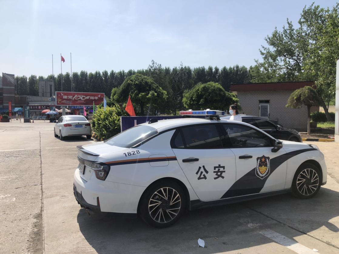 河北的警用车好多03呀