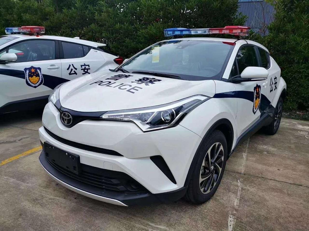 为啥选用这个车头脑风暴一下_奕泽izoa车友圈_懂车帝