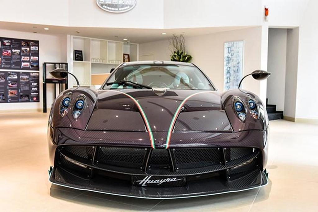 帕加尼 风神敞篷!配置价4750万优惠2439万 4.85折