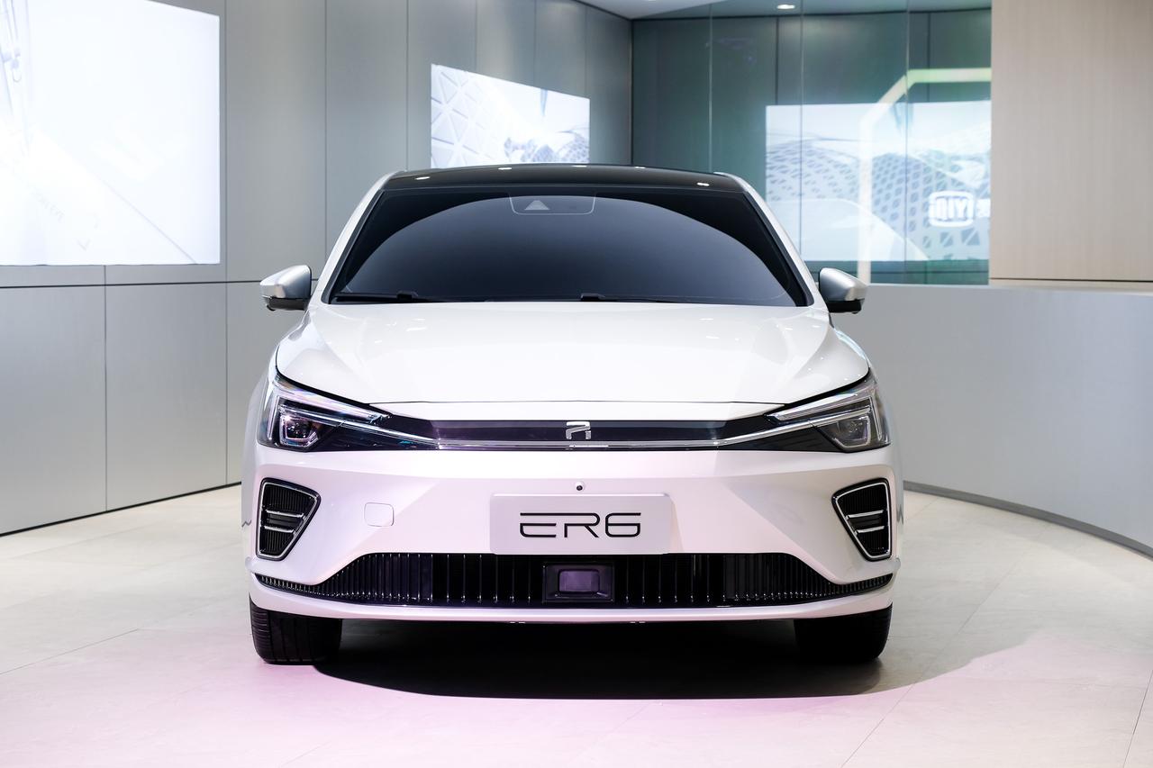 荣威er6实拍#5月10日,上汽荣威全新纯电轿车荣威er6