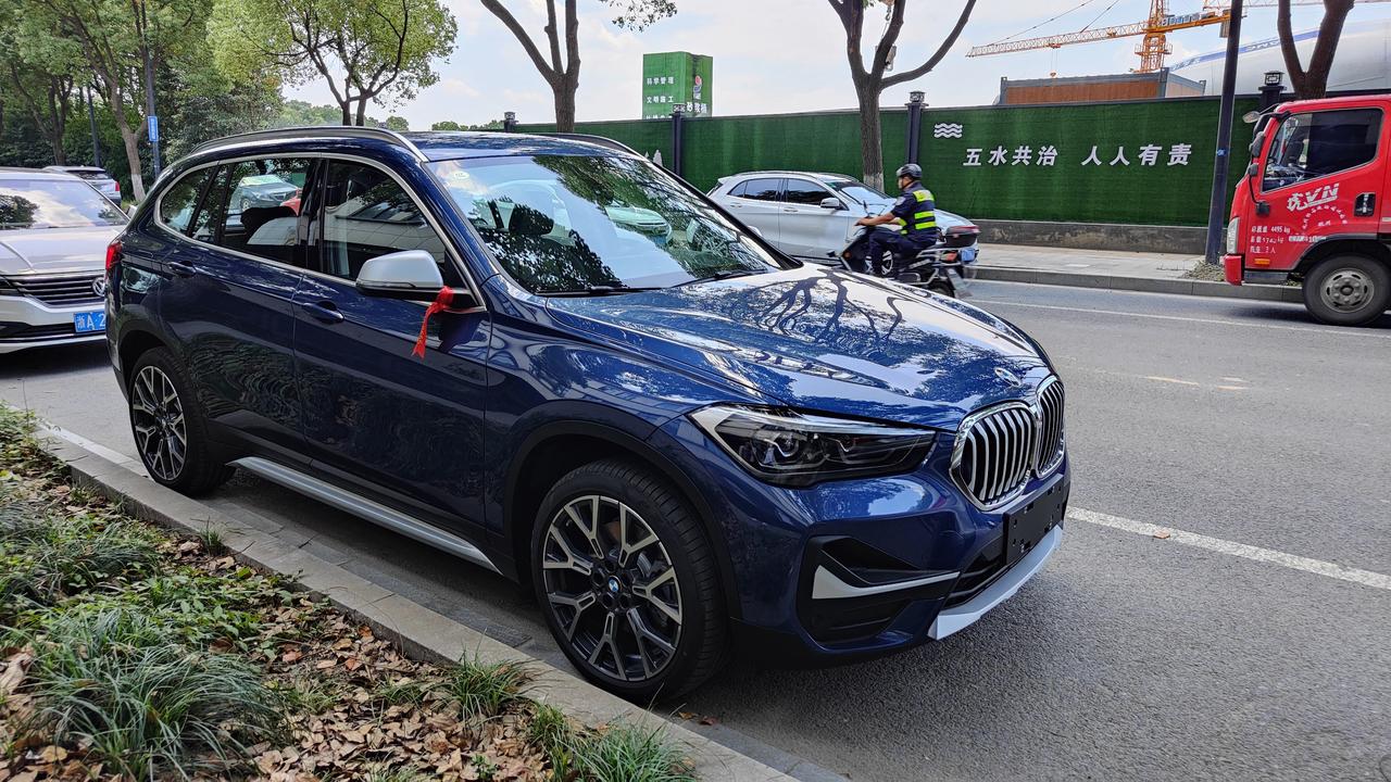 x1蓝色提车_宝马x1车友圈_ryiny_懂车帝
