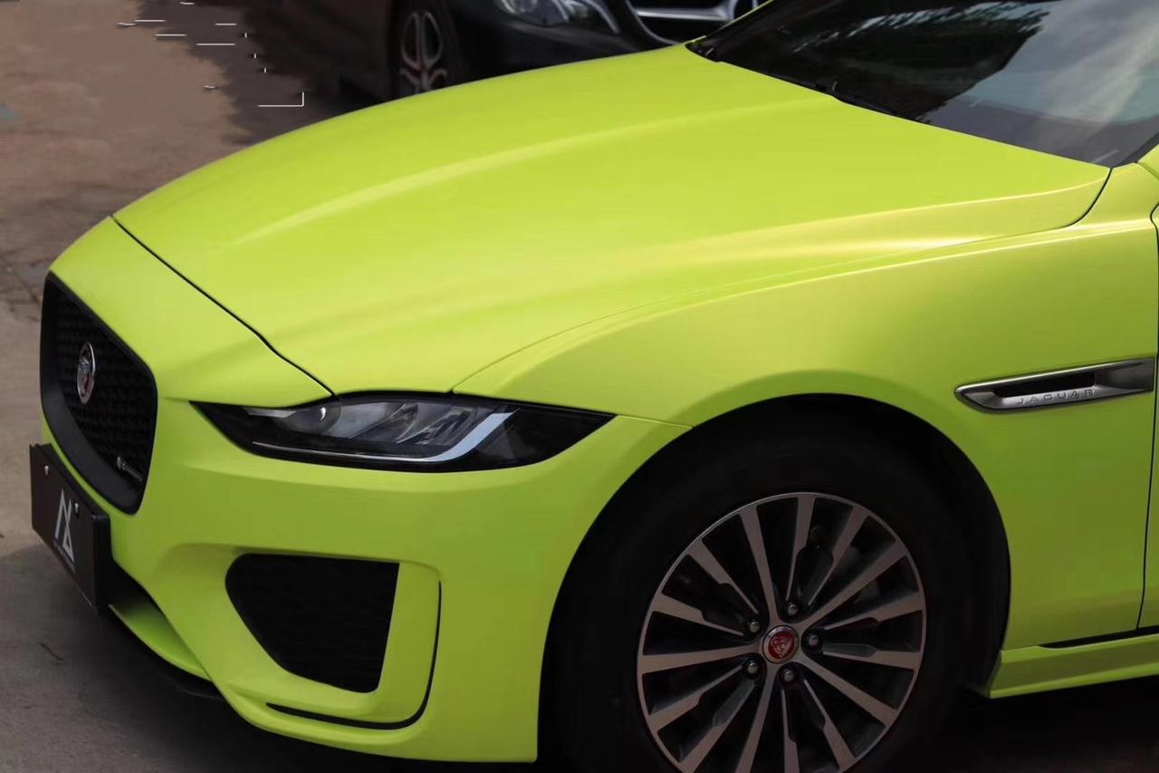 电光嫩芽绿颜色的捷豹靓丽出场_捷豹xel车友圈_懂车帝