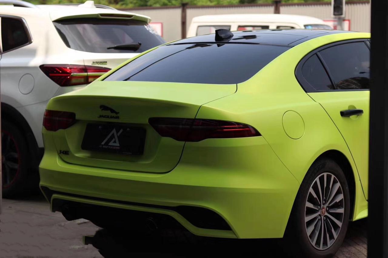 电光嫩芽绿颜色的捷豹靓丽出场_捷豹xel车友圈_懂车帝