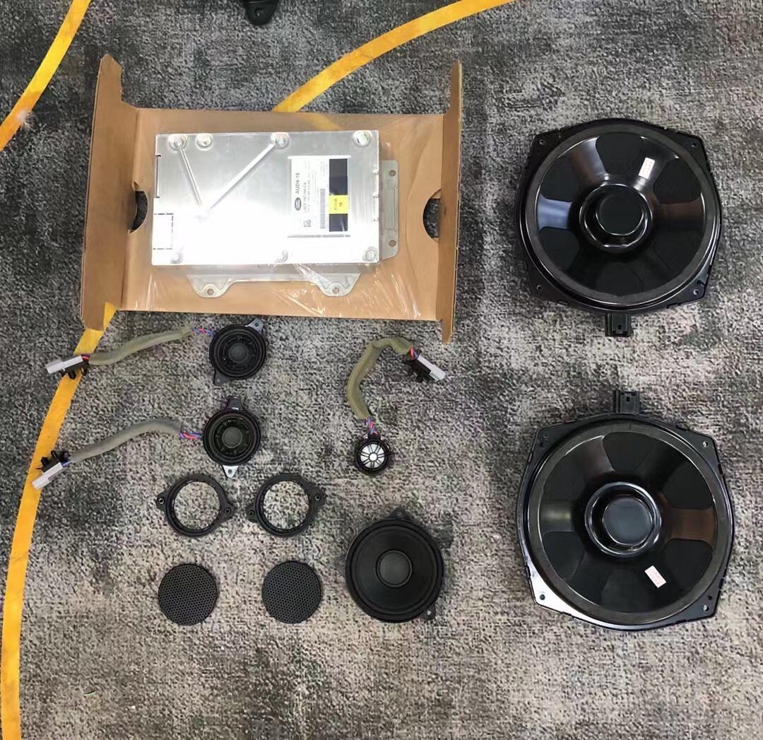 路虎卫士825音响