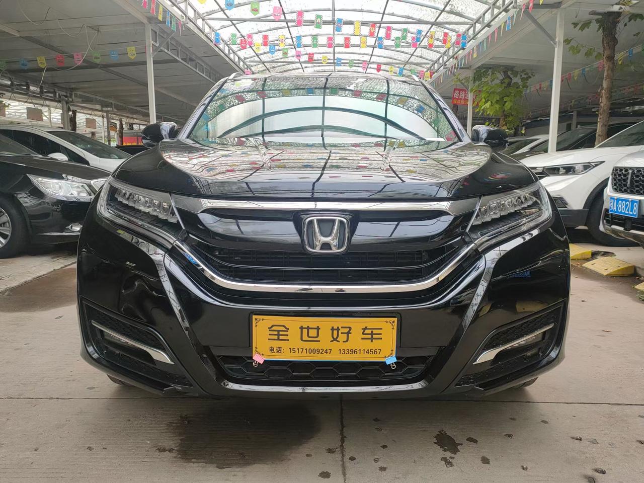 本田urv两驱370尊贵