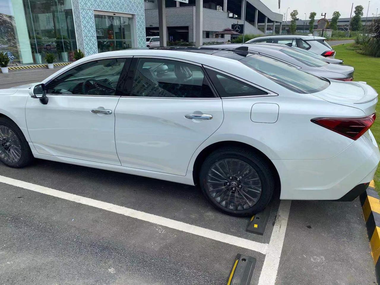 进口发动机,白色黑顶还算没让我失望_亚洲龙车友圈_懂车帝