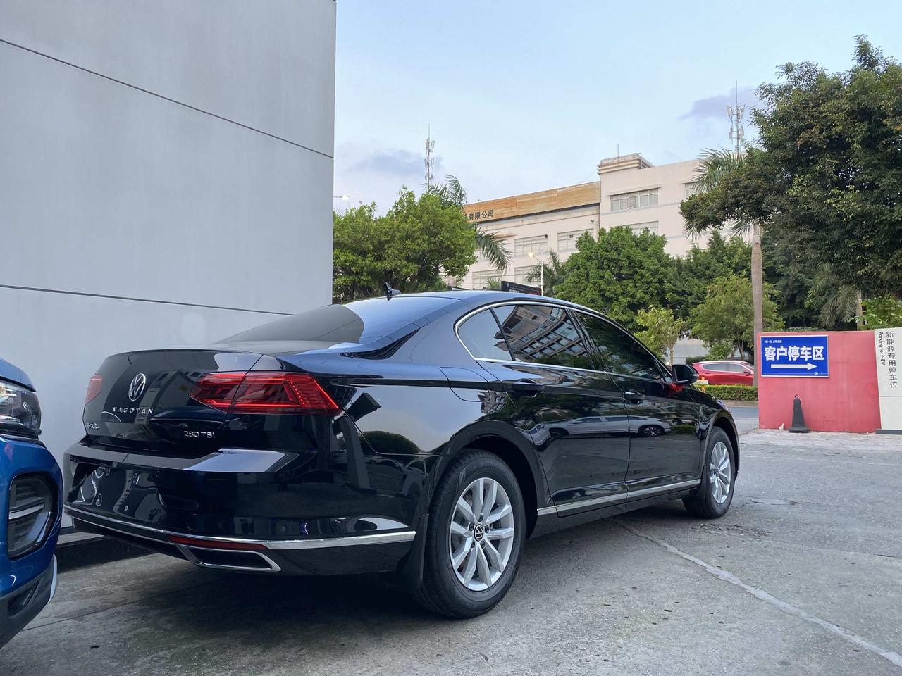 迈腾280t舒适版_迈腾车友圈_一汽大众农婉清_懂车帝