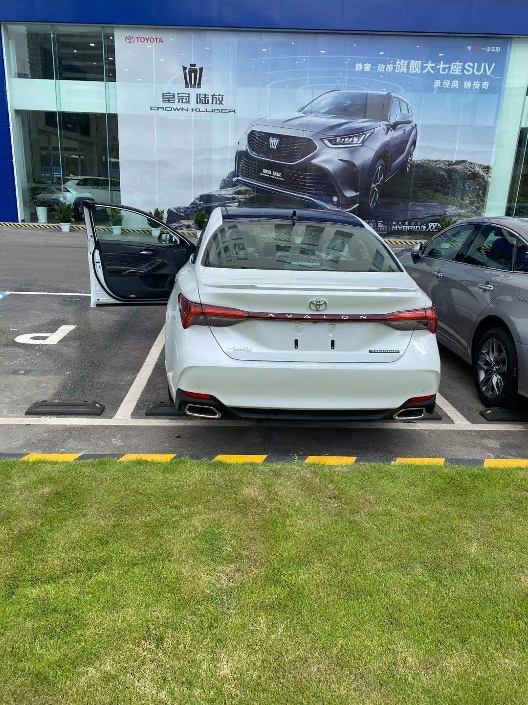 进口发动机,白色黑顶还算没让我失望_亚洲龙车友圈_懂车帝