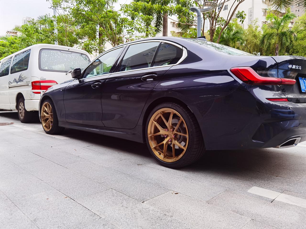 325i换19寸锻造轮毂 单只7.7kg_宝马3系车友圈_懂车帝