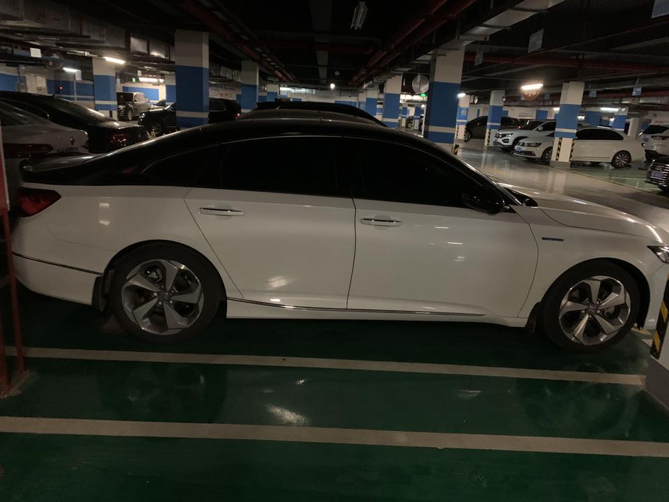 黑顶,好看不_雅阁车友圈_wzj566_懂车帝