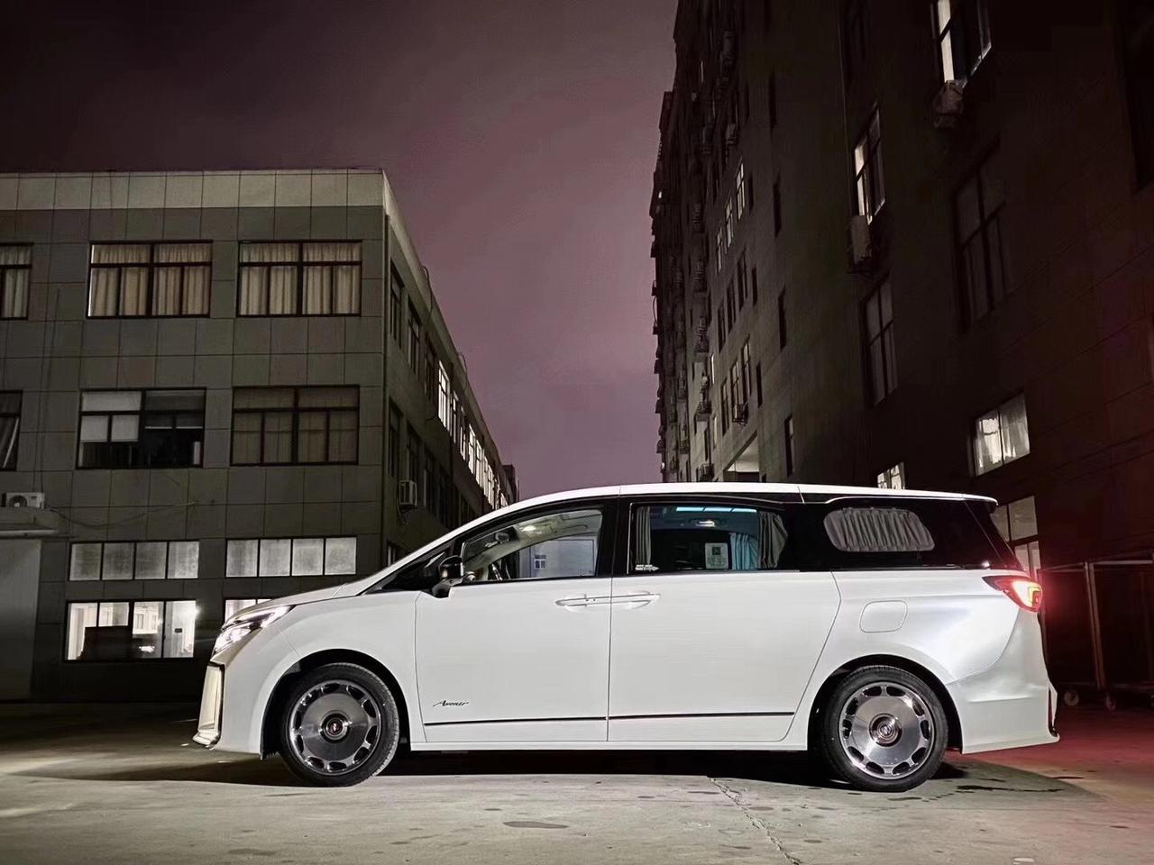 别克gl8大饼轮毂加包围改装_别克gl8车友圈_懂车帝